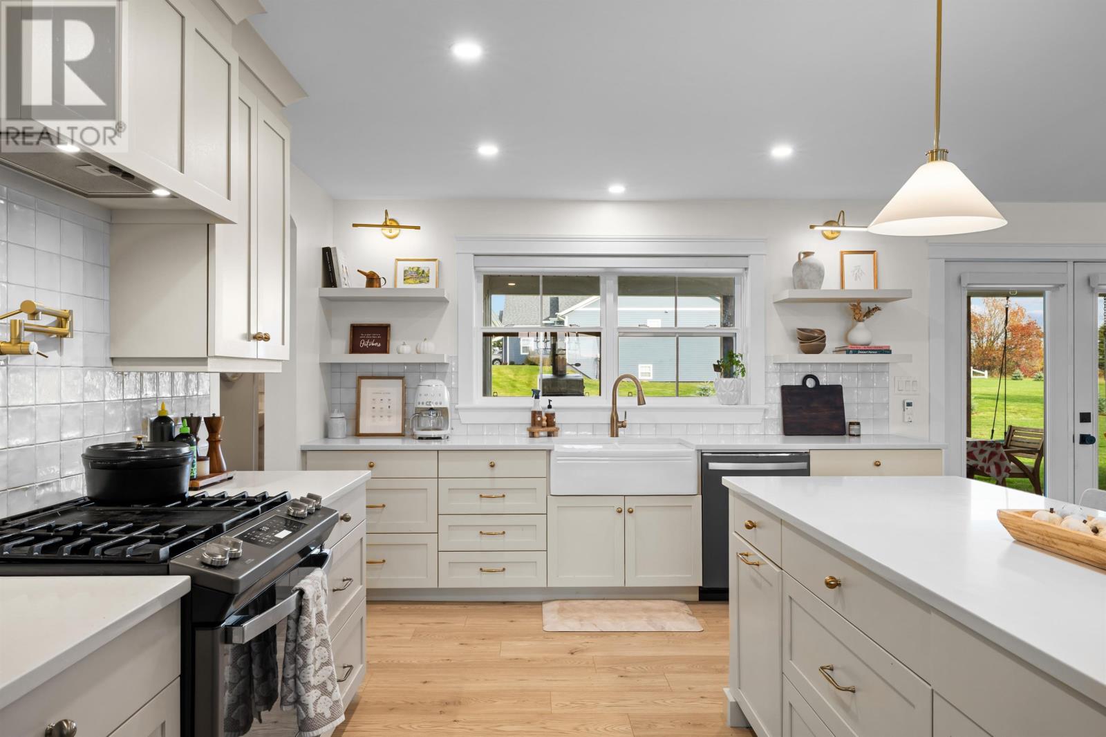 8 Macneill Avenue, Clyde River, Prince Edward Island  C0A 1H1 - Photo 13 - 202604077