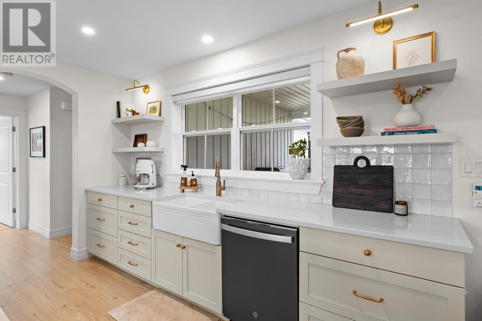 8 Macneill Avenue, Clyde River, Prince Edward Island  C0A 1H1 - Photo 15 - 202604077