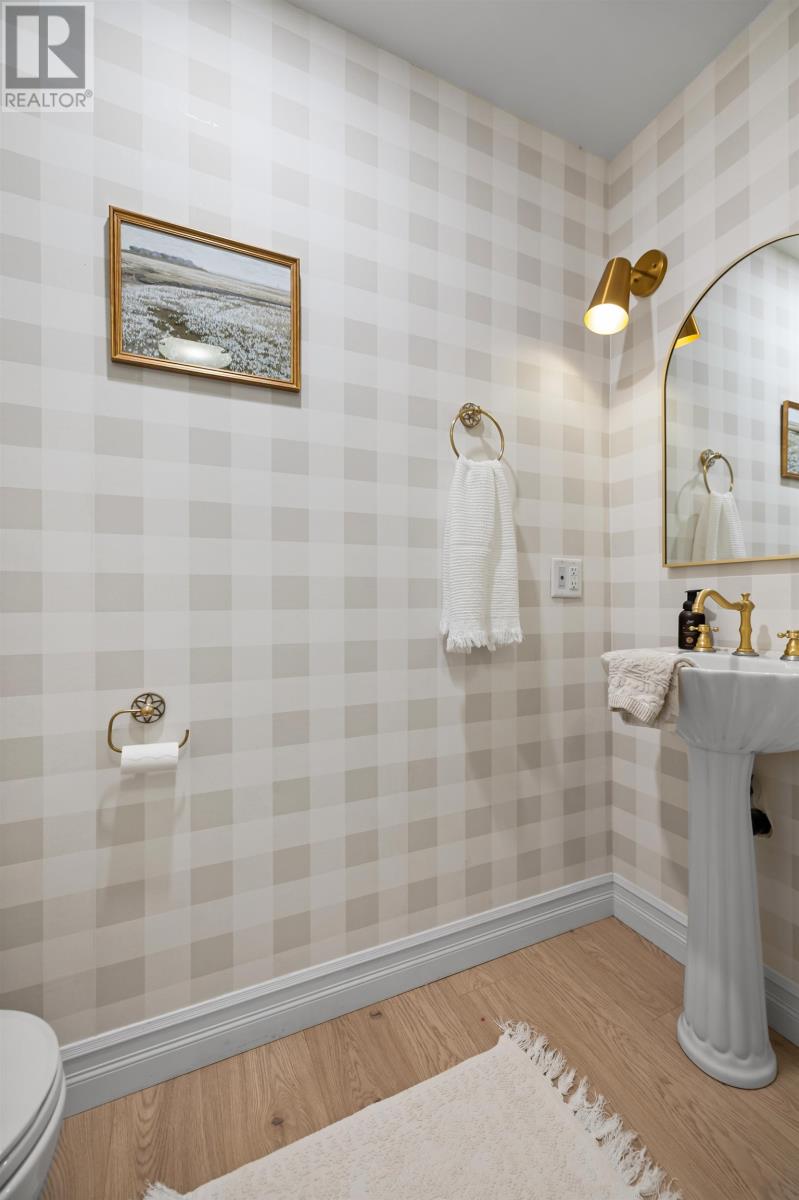 8 Macneill Avenue, Clyde River, Prince Edward Island  C0A 1H1 - Photo 35 - 202604077