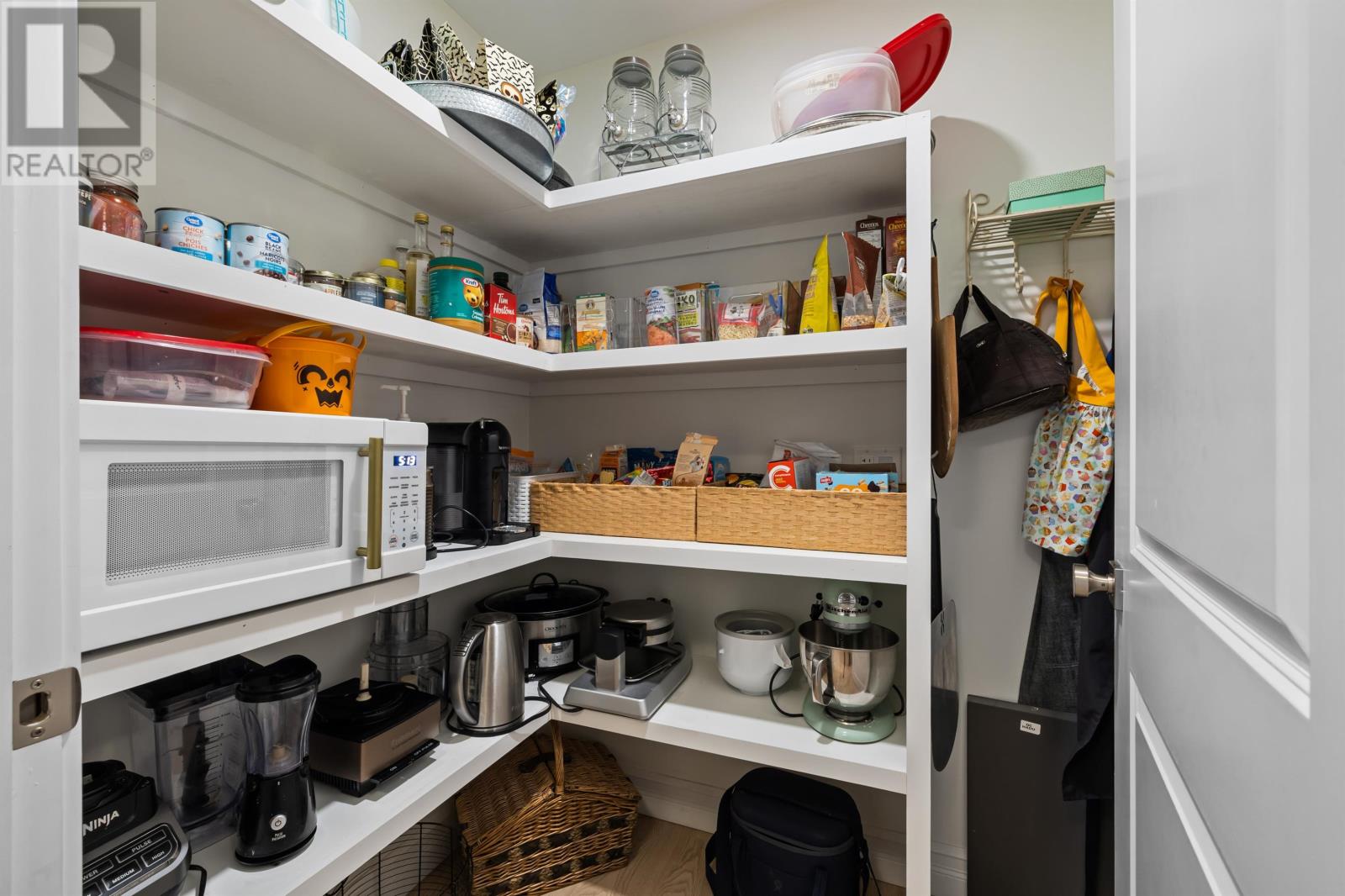 8 Macneill Avenue, Clyde River, Prince Edward Island  C0A 1H1 - Photo 36 - 202604077