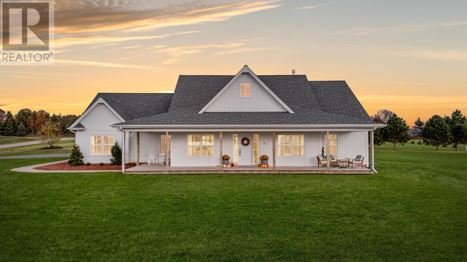 8 Macneill Avenue, Clyde River, Prince Edward Island  C0A 1H1 - Photo 47 - 202604077