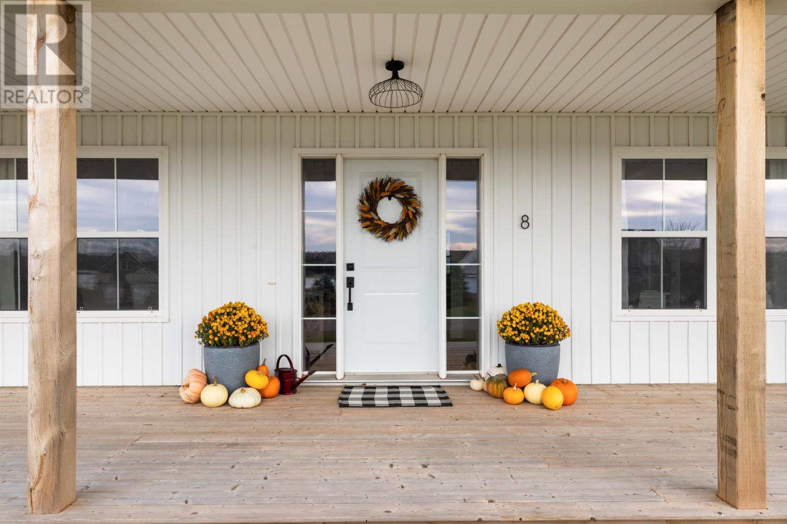 8 Macneill Avenue, Clyde River, Prince Edward Island  C0A 1H1 - Photo 8 - 202604077