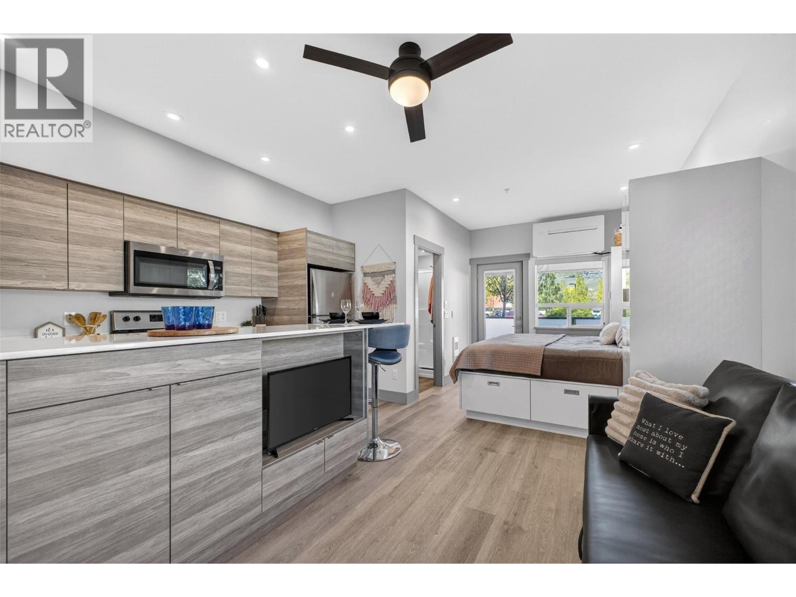 2555 Lakeshore Road Unit# 114, Vernon, British Columbia  V1H 0A4 - Photo 2 - 10384962