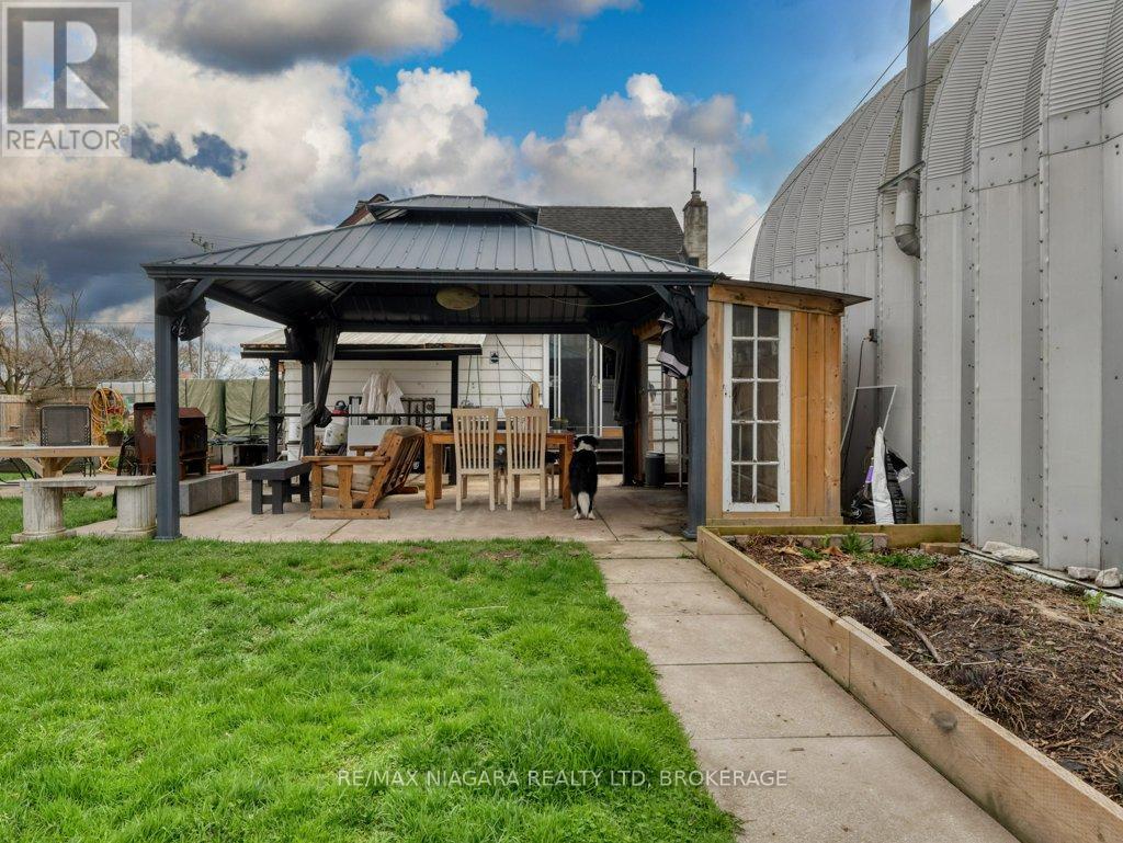 30 Erie Street, Welland (Dain City), Ontario  L3B 5J7 - Photo 10 - X13055060