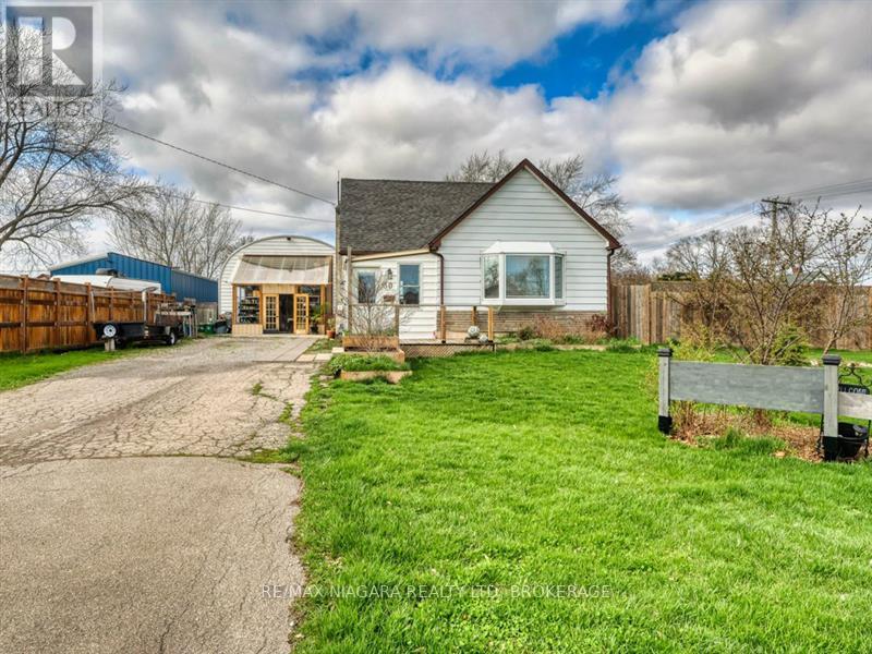 30 Erie Street, Welland (Dain City), Ontario  L3B 5J7 - Photo 2 - X13055060