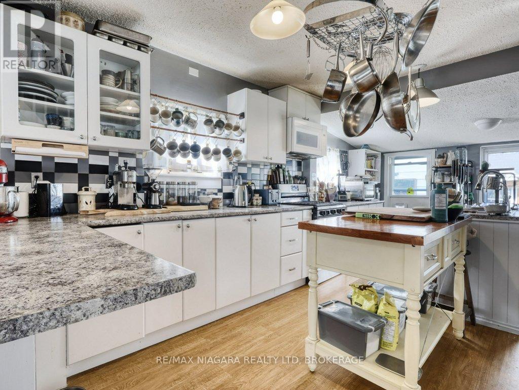 30 Erie Street, Welland (Dain City), Ontario  L3B 5J7 - Photo 23 - X13055060