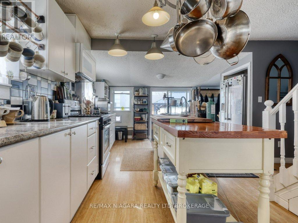 30 Erie Street, Welland (Dain City), Ontario  L3B 5J7 - Photo 24 - X13055060