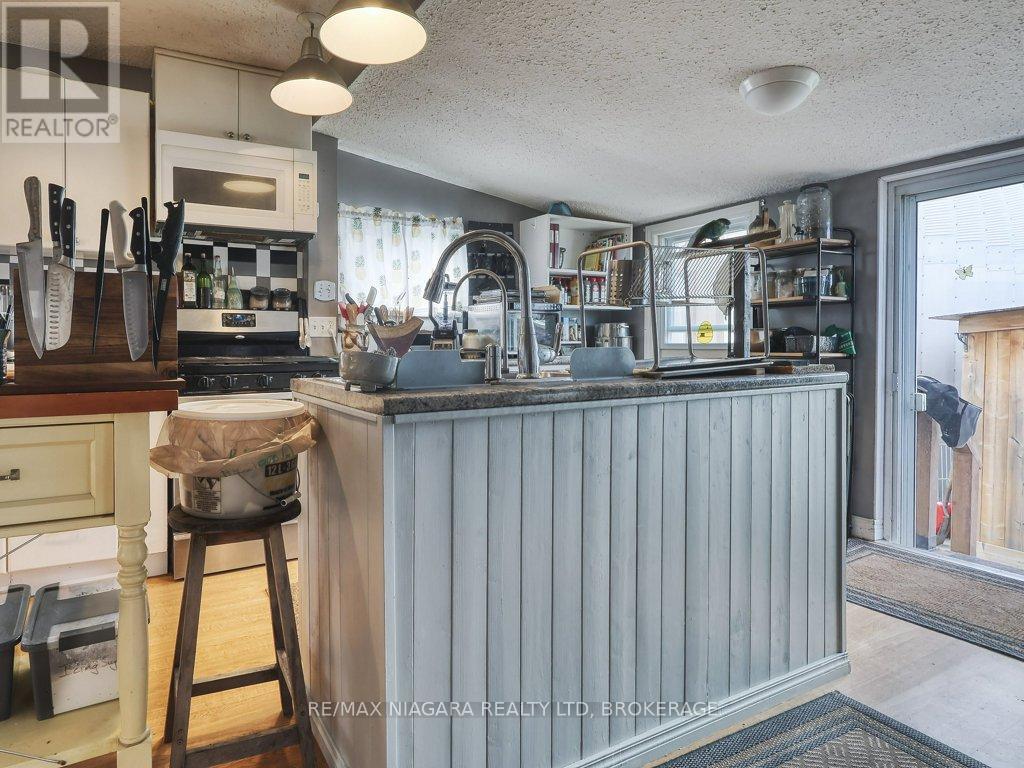 30 Erie Street, Welland (Dain City), Ontario  L3B 5J7 - Photo 26 - X13055060