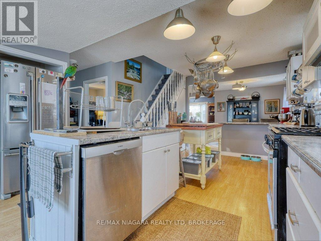 30 Erie Street, Welland (Dain City), Ontario  L3B 5J7 - Photo 29 - X13055060