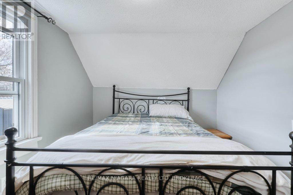 30 Erie Street, Welland (Dain City), Ontario  L3B 5J7 - Photo 38 - X13055060