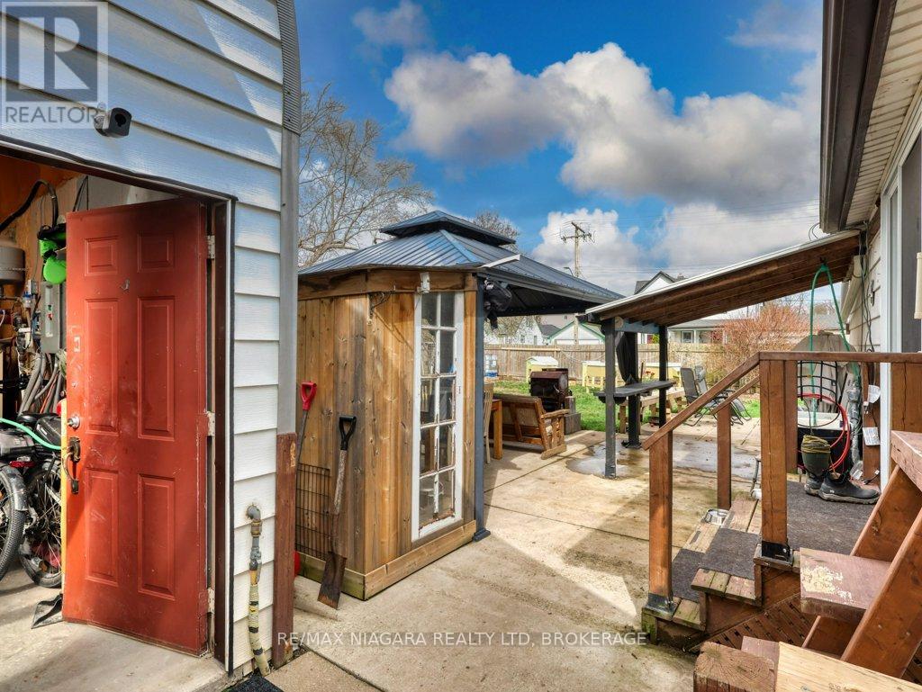 30 Erie Street, Welland (Dain City), Ontario  L3B 5J7 - Photo 6 - X13055060