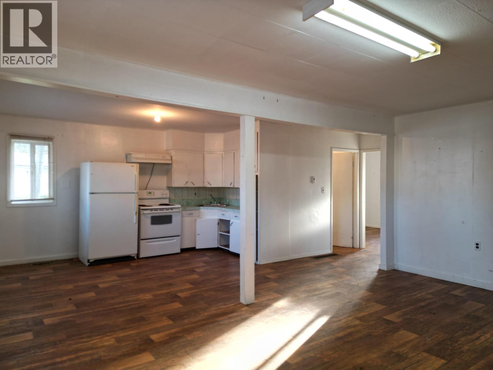 923 Dog Creek Road, Williams Lake, British Columbia  V2G 3G5 - Photo 13 - C8078315