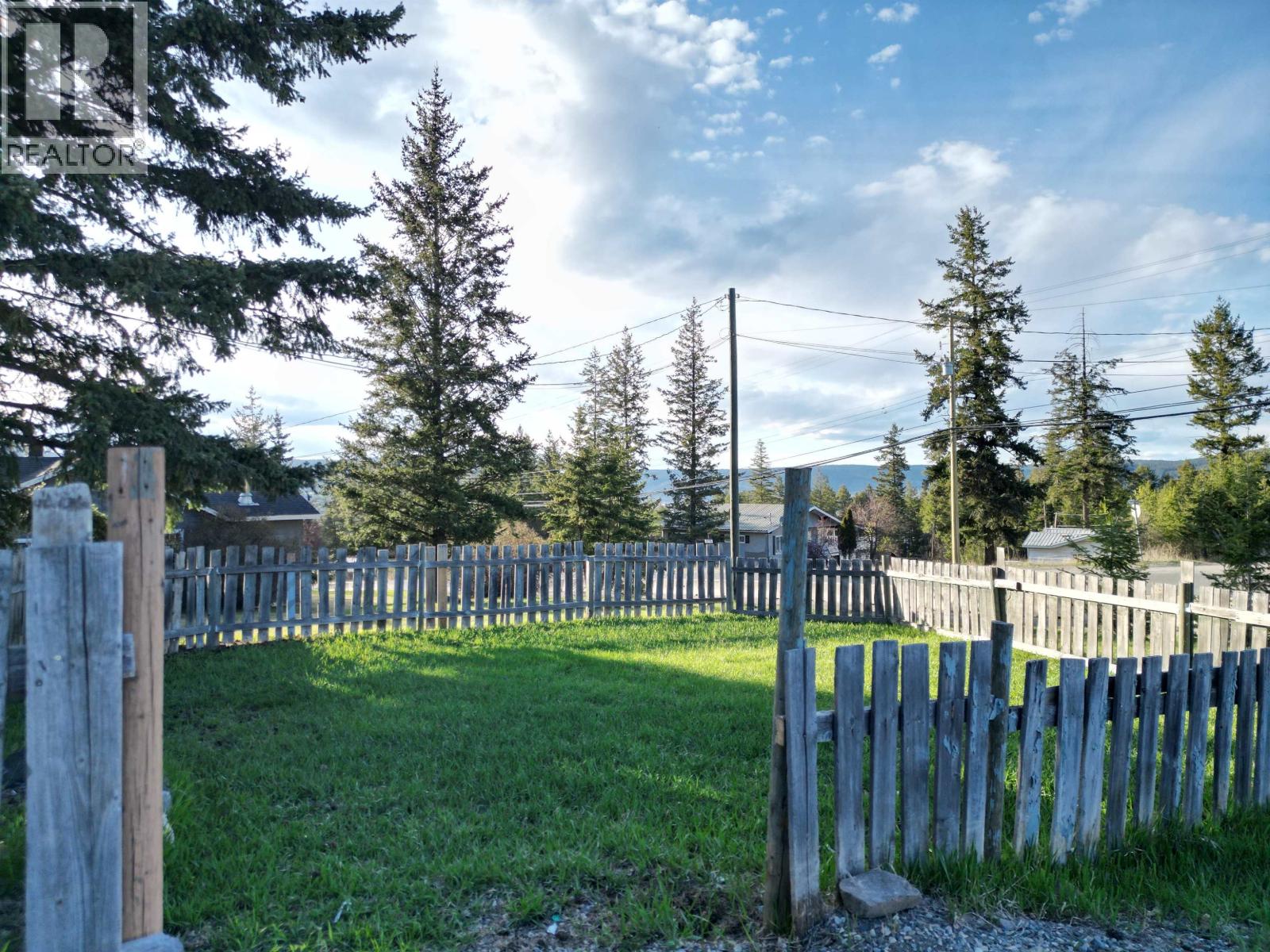 923 Dog Creek Road, Williams Lake, British Columbia  V2G 3G5 - Photo 3 - C8078315