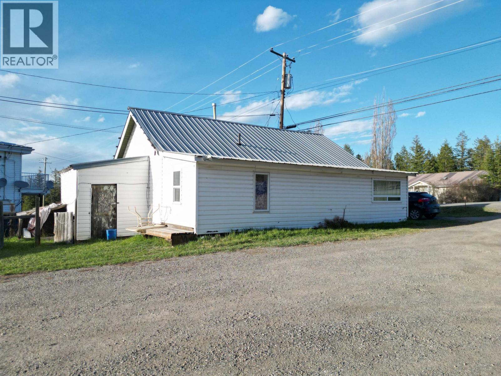 923 Dog Creek Road, Williams Lake, British Columbia  V2G 3G5 - Photo 8 - C8078315