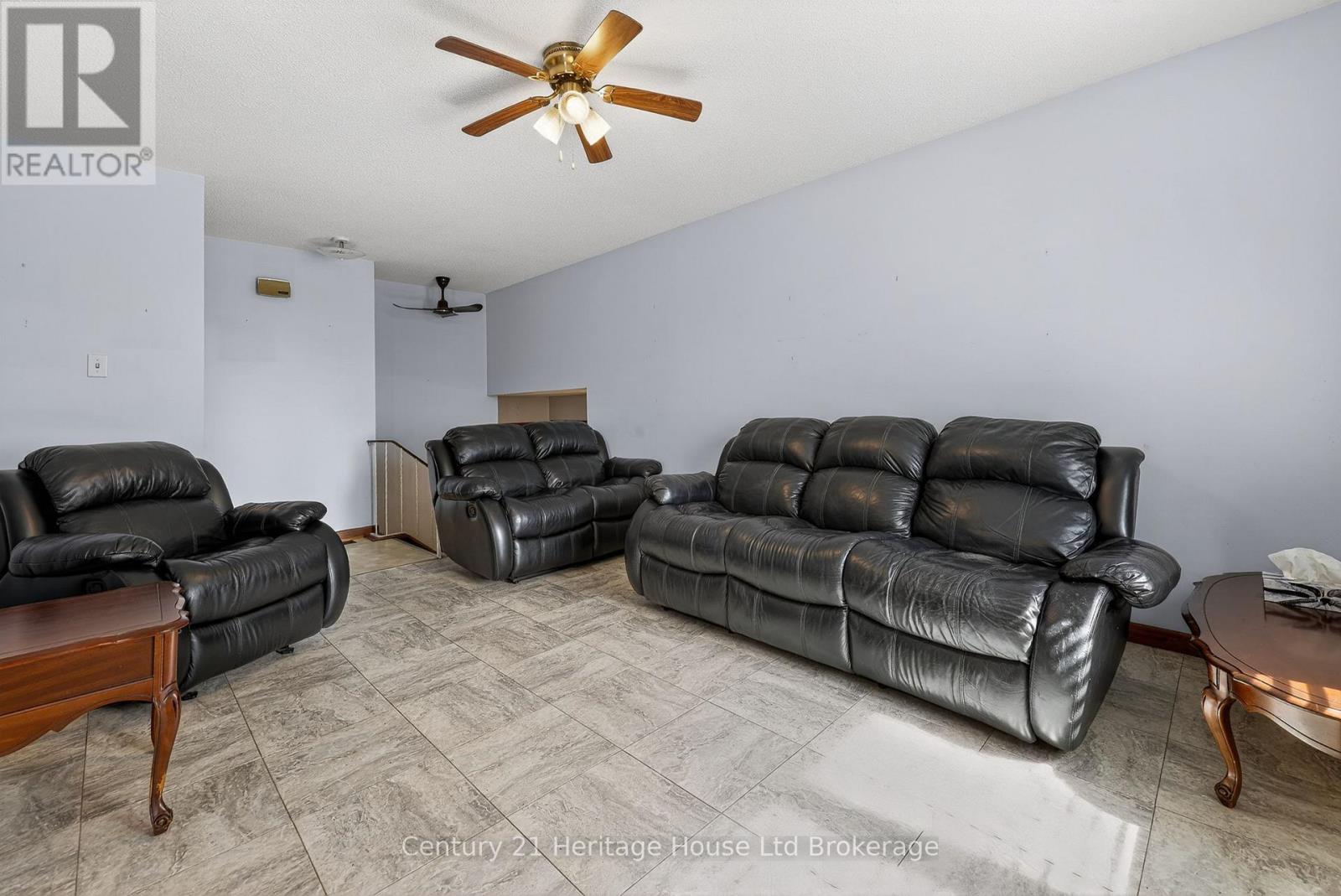 30 Ashton Court, Woodstock, Ontario  N4S 8N9 - Photo 10 - X13055100