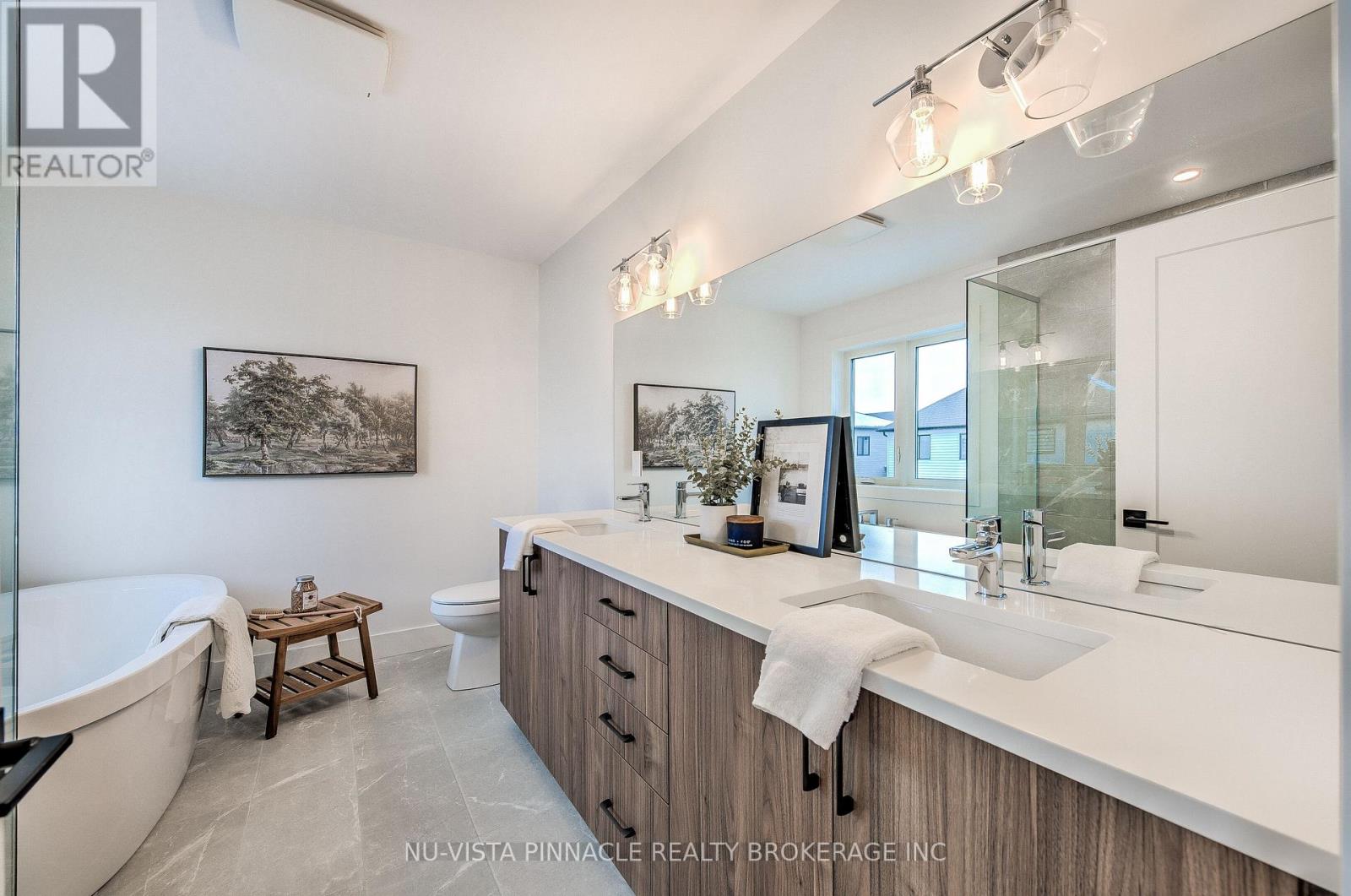 260 Crestview Drive, Middlesex Centre, Ontario  N0L 1R0 - Photo 24 - X13046702