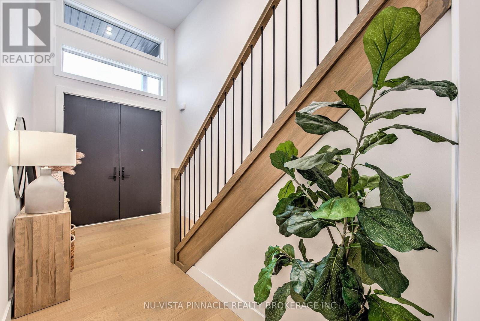 260 Crestview Drive, Middlesex Centre, Ontario  N0L 1R0 - Photo 5 - X13046702