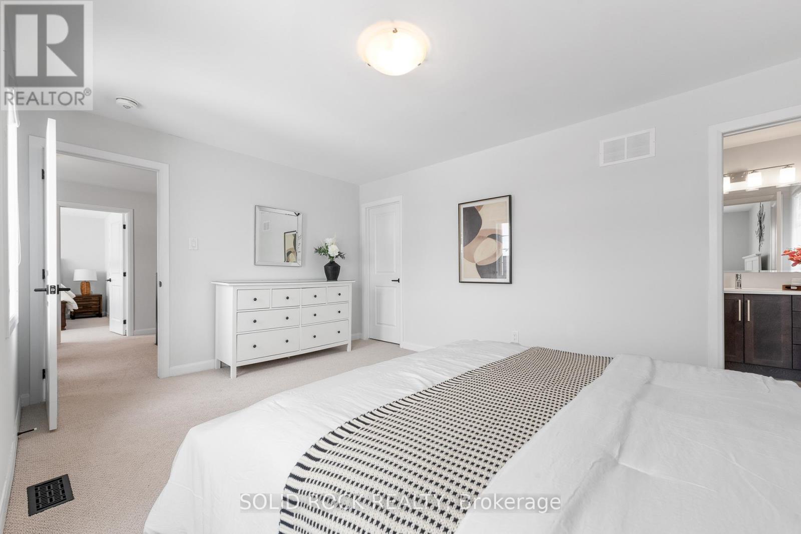 42 Conch Way, Ottawa, Ontario  K4M 0M4 - Photo 30 - X12933628