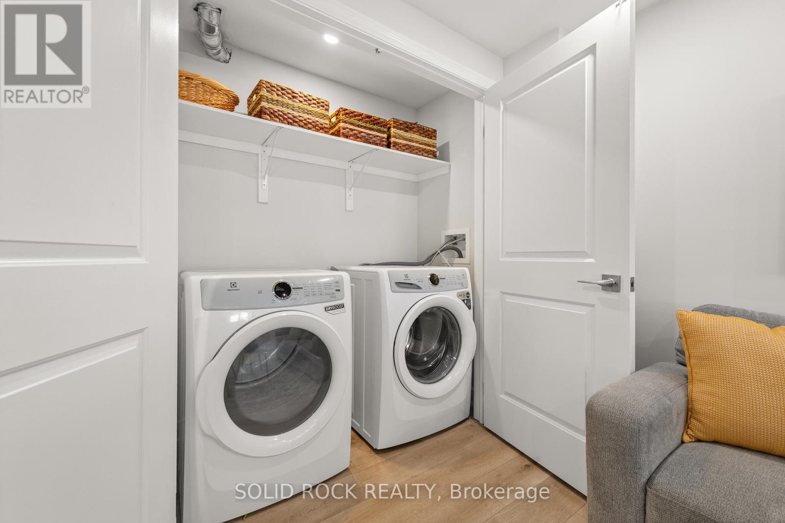 42 Conch Way, Ottawa, Ontario  K4M 0M4 - Photo 48 - X12933628