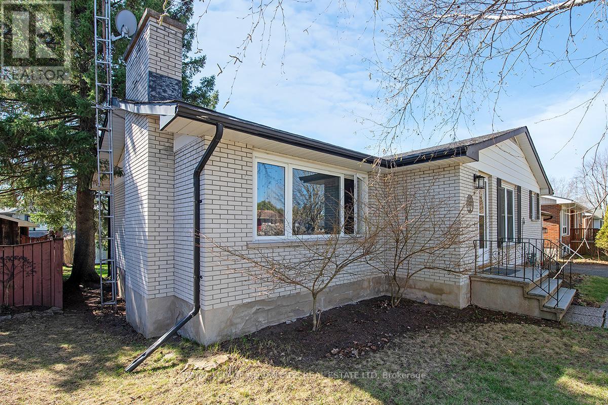 10 Robert Road, Perth, Ontario  K7H 2Z8 - Photo 4 - X13054922