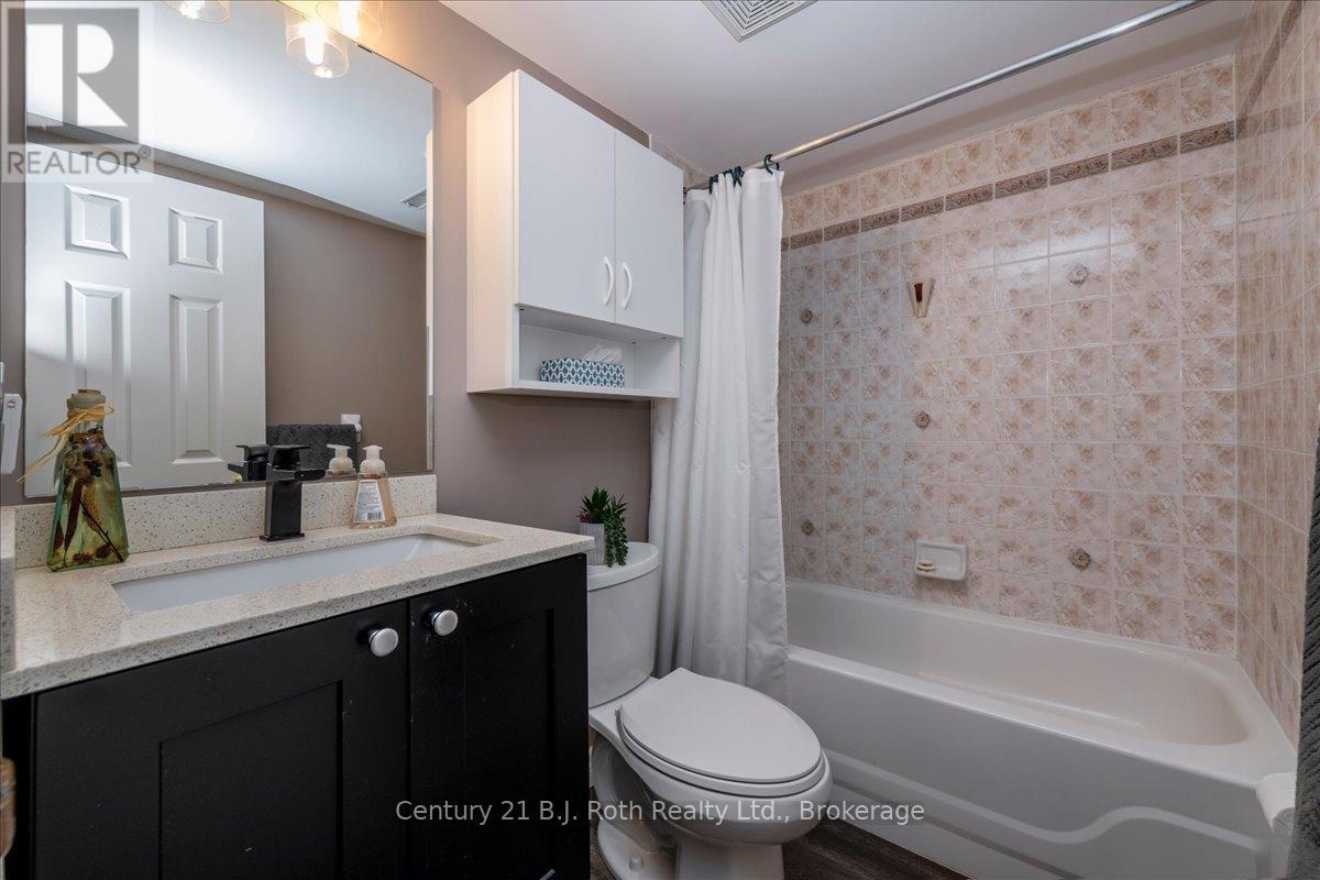 116 Dyer Drive, Wasaga Beach, Ontario  L9Z 1E5 - Photo 16 - S13055022