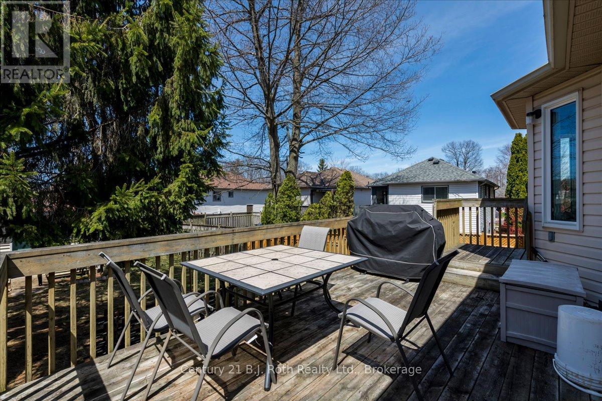 116 Dyer Drive, Wasaga Beach, Ontario  L9Z 1E5 - Photo 23 - S13055022