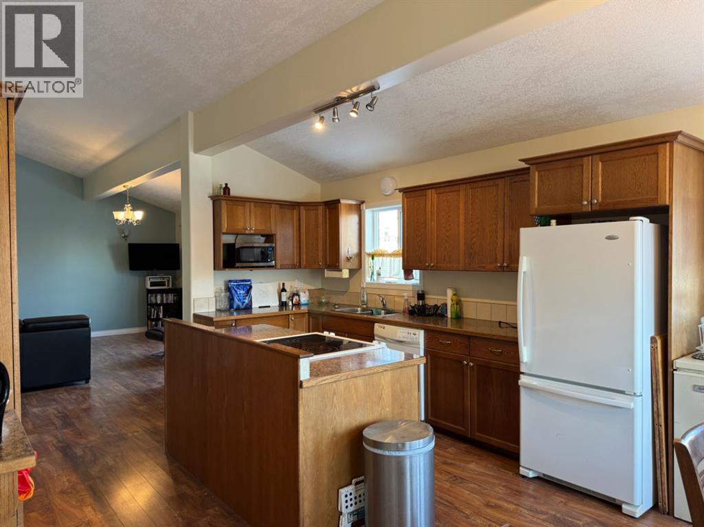 11404 105 Avenue, Fairview, Alberta  T0H 1L0 - Photo 2 - A2285581