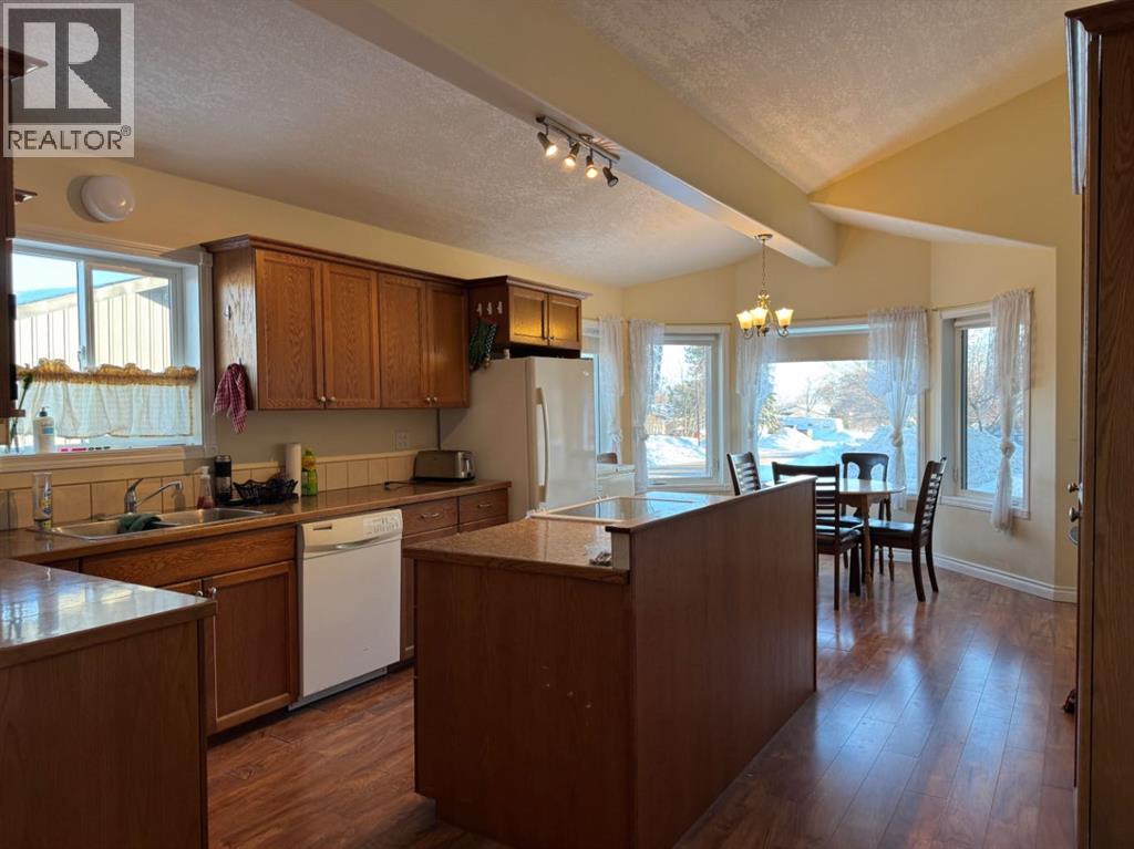 11404 105 Avenue, Fairview, Alberta  T0H 1L0 - Photo 3 - A2285581