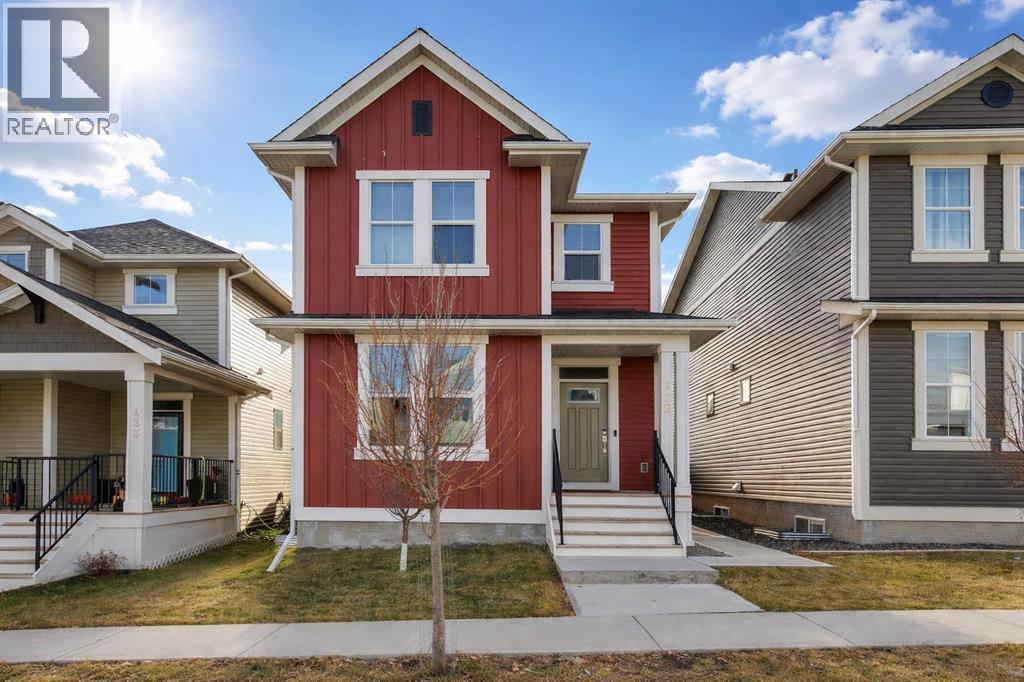 429 South Point Glen Sw, Airdrie, Alberta  T4B 4L1 - Photo 3 - A2293563