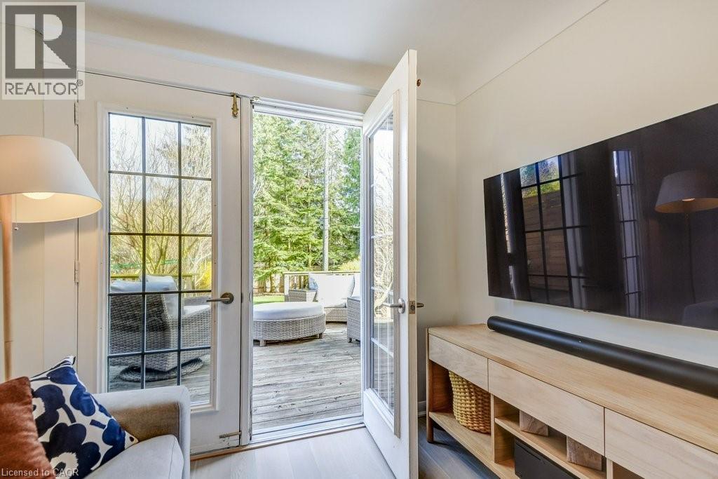 2180 Caroline Street, Burlington, Ontario  L7R 1M3 - Photo 14 - 40824924