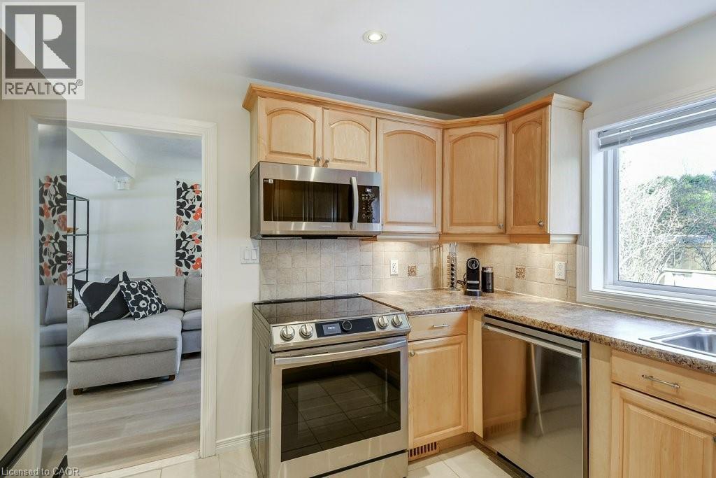 2180 Caroline Street, Burlington, Ontario  L7R 1M3 - Photo 15 - 40824924