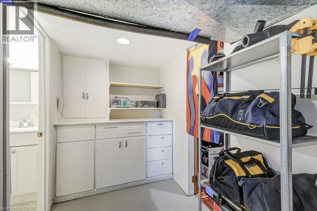 2180 Caroline Street, Burlington, Ontario  L7R 1M3 - Photo 27 - 40824924