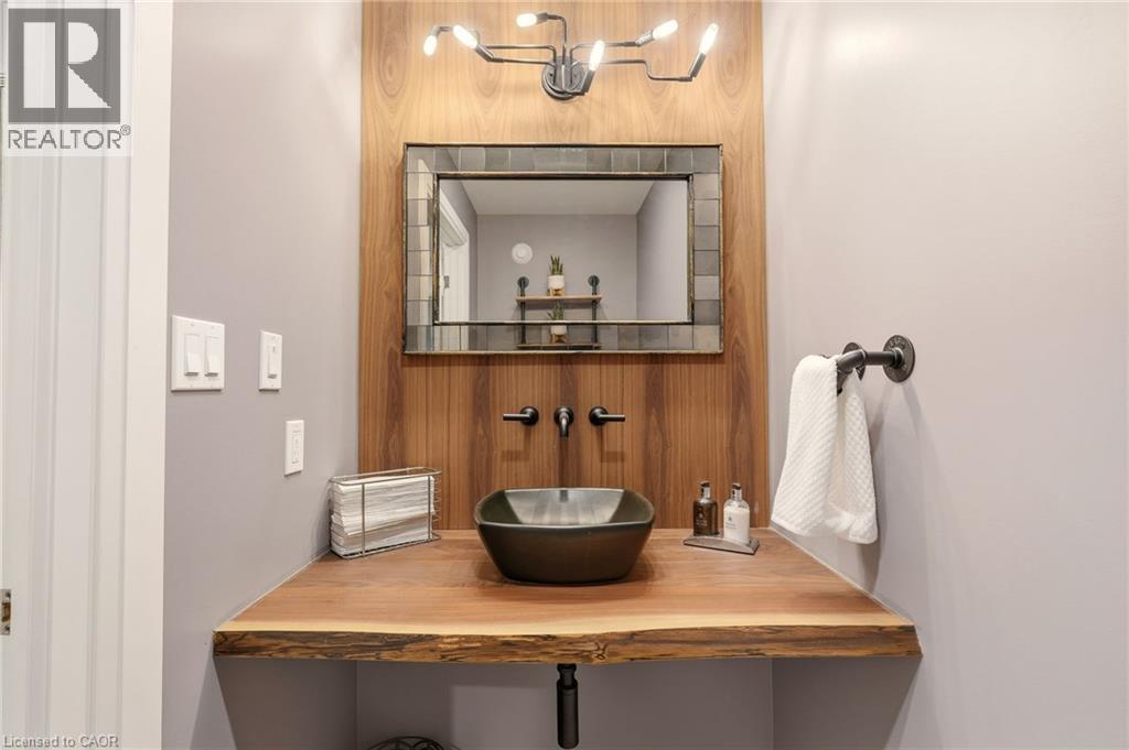 1354 No 1 Side Road, Burlington, Ontario  L7P 0R9 - Photo 21 - 40825017