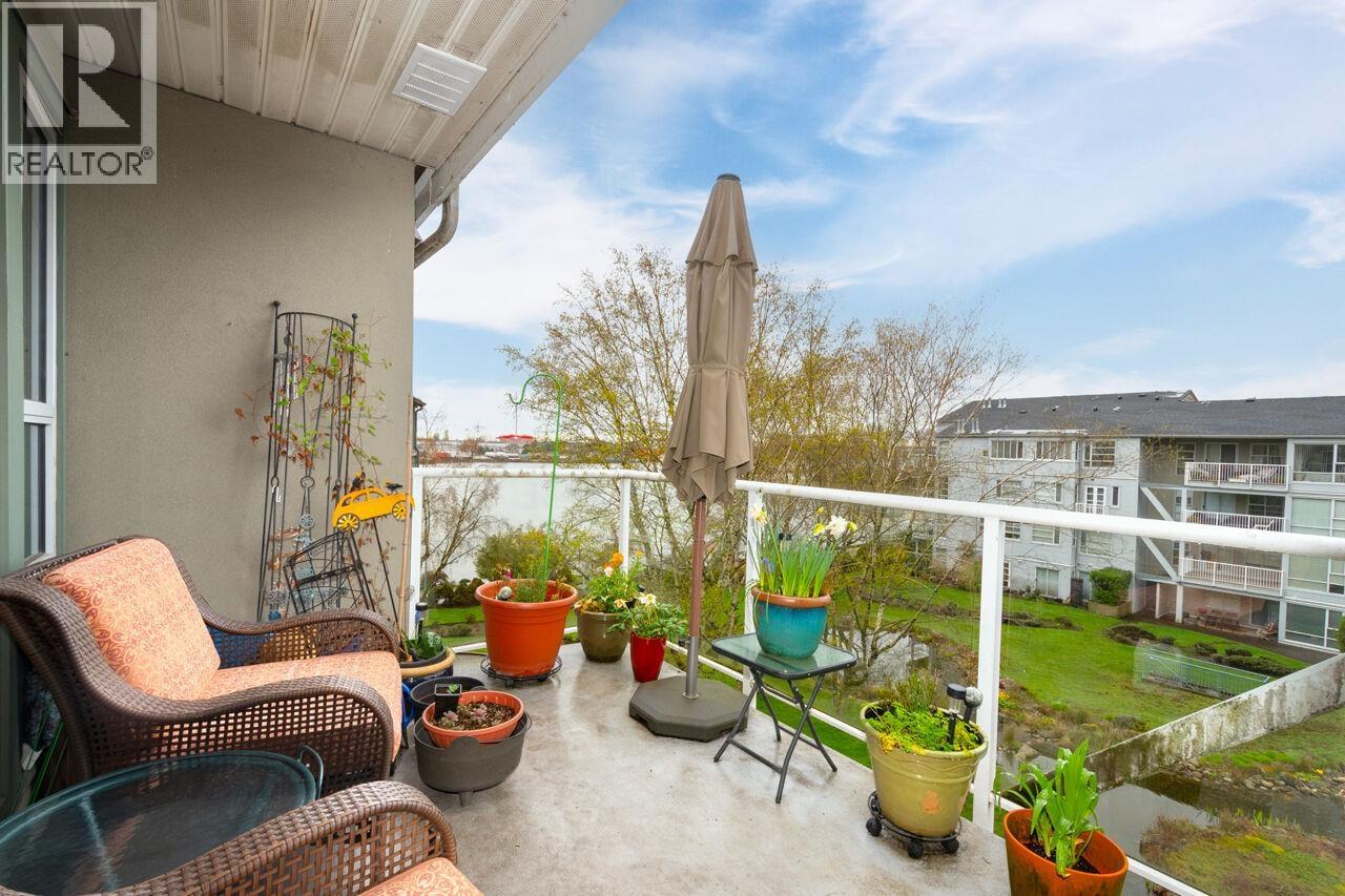 402 2080 E Kent Avenue South, Vancouver, British Columbia  V5P 4X2 - Photo 1 - R3107719