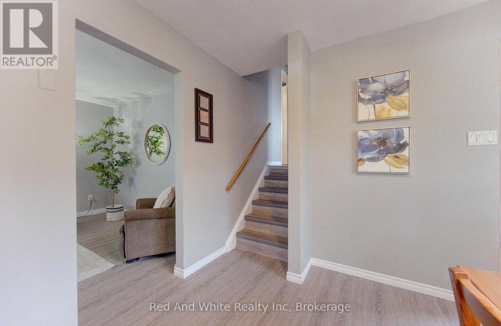 100 Johanna Drive, Cambridge, Ontario  N1S 4A7 - Photo 15 - X13055016