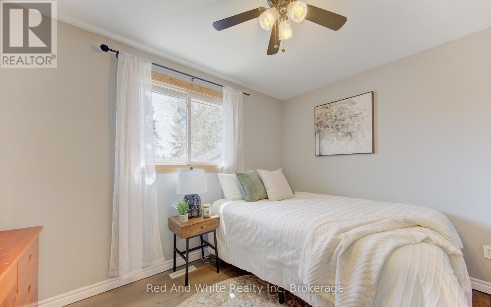 100 Johanna Drive, Cambridge, Ontario  N1S 4A7 - Photo 19 - X13055016