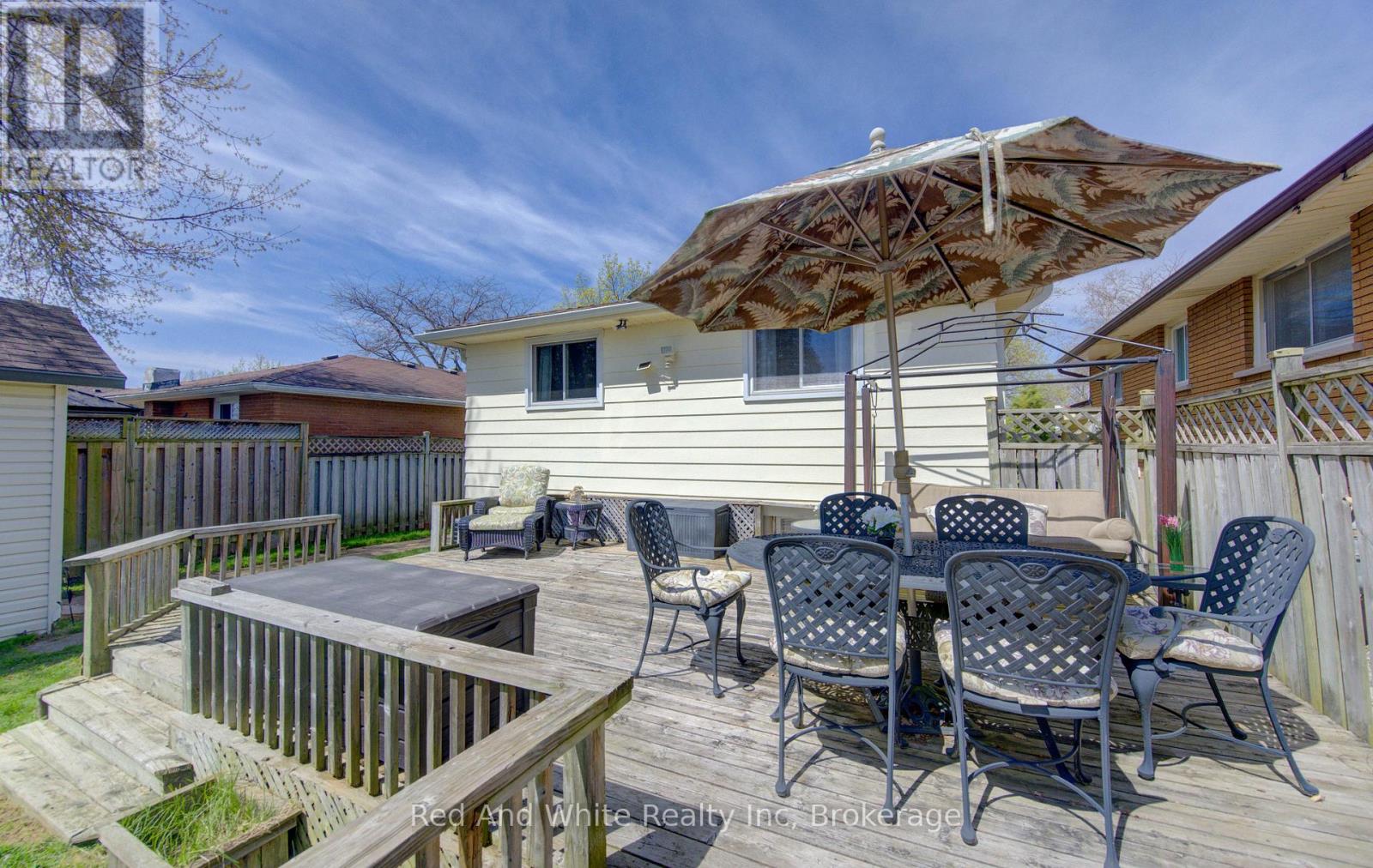 100 Johanna Drive, Cambridge, Ontario  N1S 4A7 - Photo 32 - X13055016