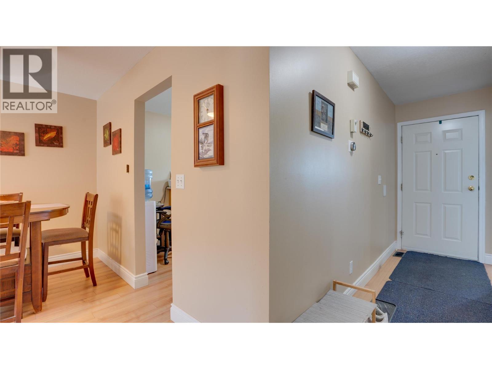 1041 Middleton Way Unit# 102, Vernon, British Columbia  V1B 2N3 - Photo 3 - 10384922