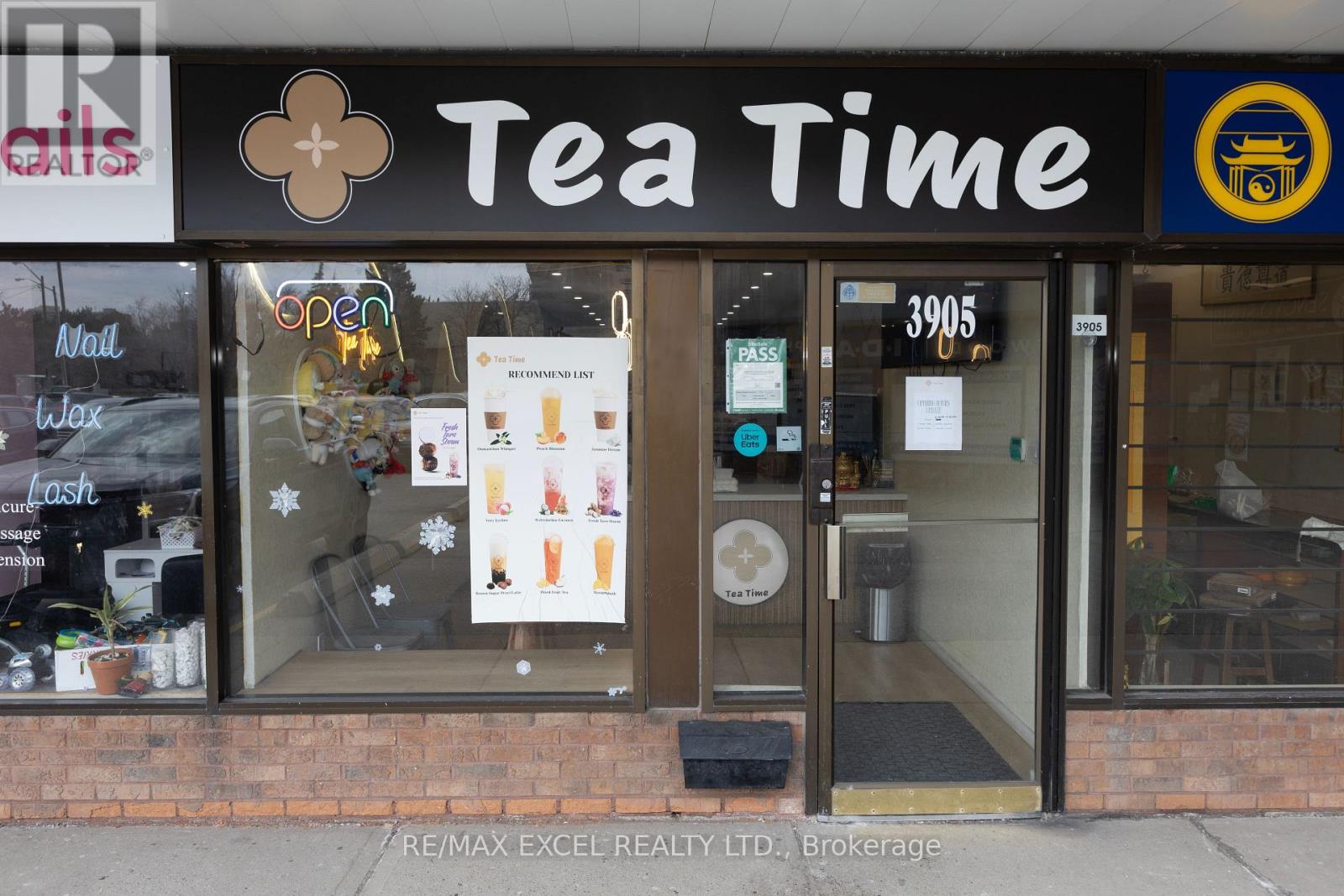 3905 DON MILLS ROAD, Toronto, Ontario