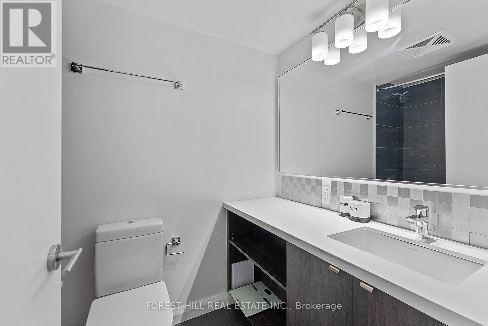 2917 - 155 Yorkville Avenue, Toronto, Ontario  M5R 0B4 - Photo 25 - C13055036