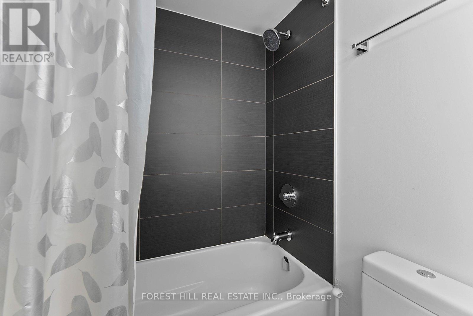 2917 - 155 Yorkville Avenue, Toronto, Ontario  M5R 0B4 - Photo 26 - C13055036