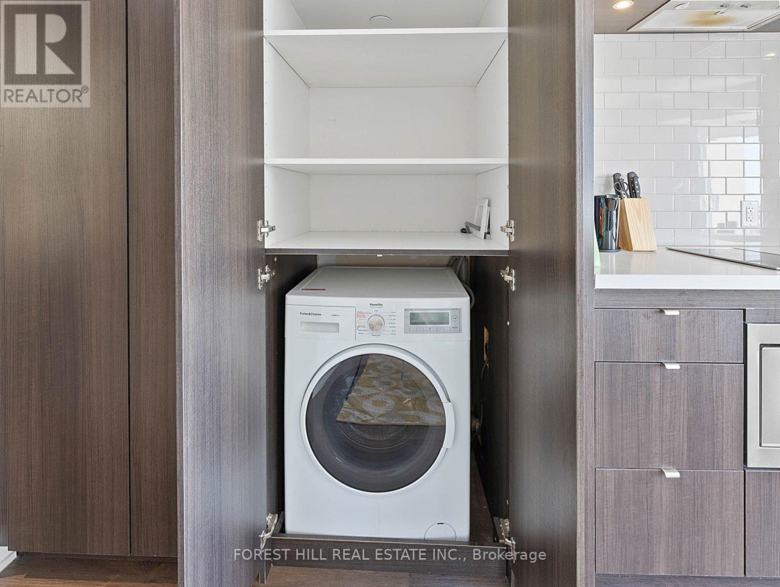 2917 - 155 Yorkville Avenue, Toronto, Ontario  M5R 0B4 - Photo 27 - C13055036