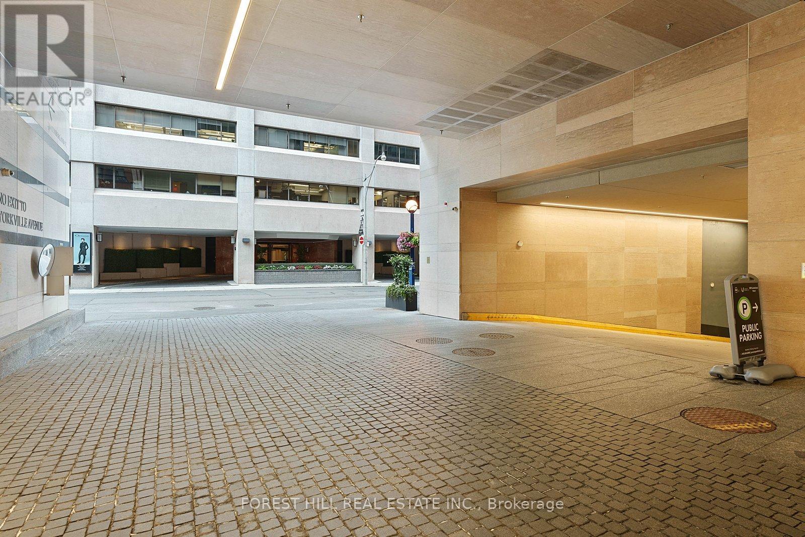 2917 - 155 Yorkville Avenue, Toronto, Ontario  M5R 0B4 - Photo 44 - C13055036