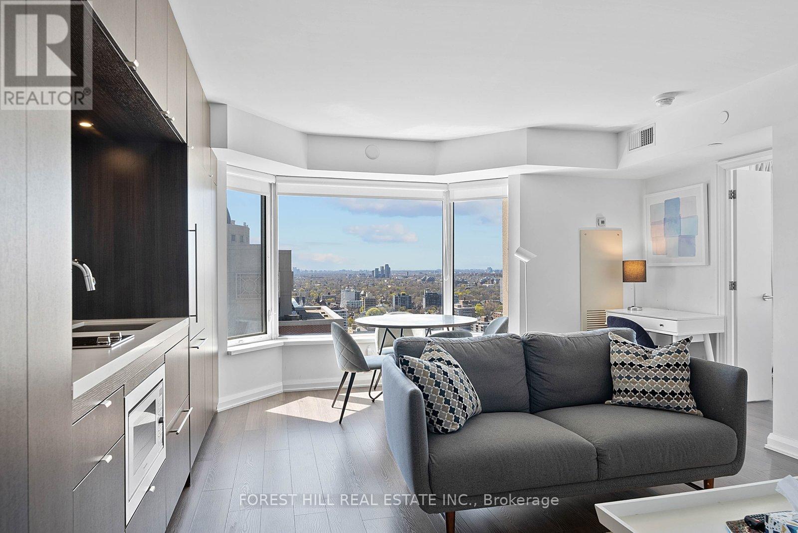 2917 - 155 Yorkville Avenue, Toronto, Ontario  M5R 0B4 - Photo 5 - C13055036