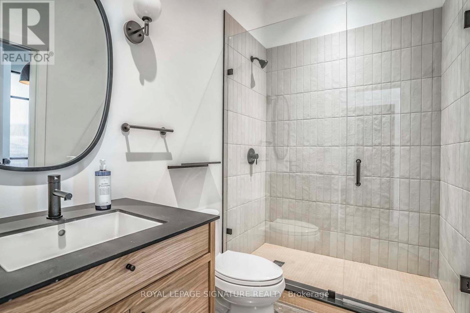 1 - 36 Geary Avenue, Toronto (Wychwood), Ontario  M6H 2B4 - Photo 38 - C13055098