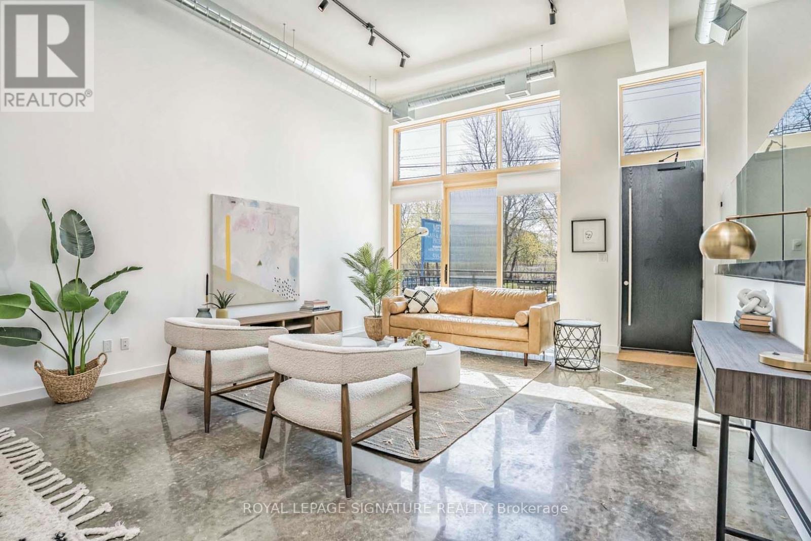 1 - 36 Geary Avenue, Toronto (Wychwood), Ontario  M6H 2B4 - Photo 6 - C13055098