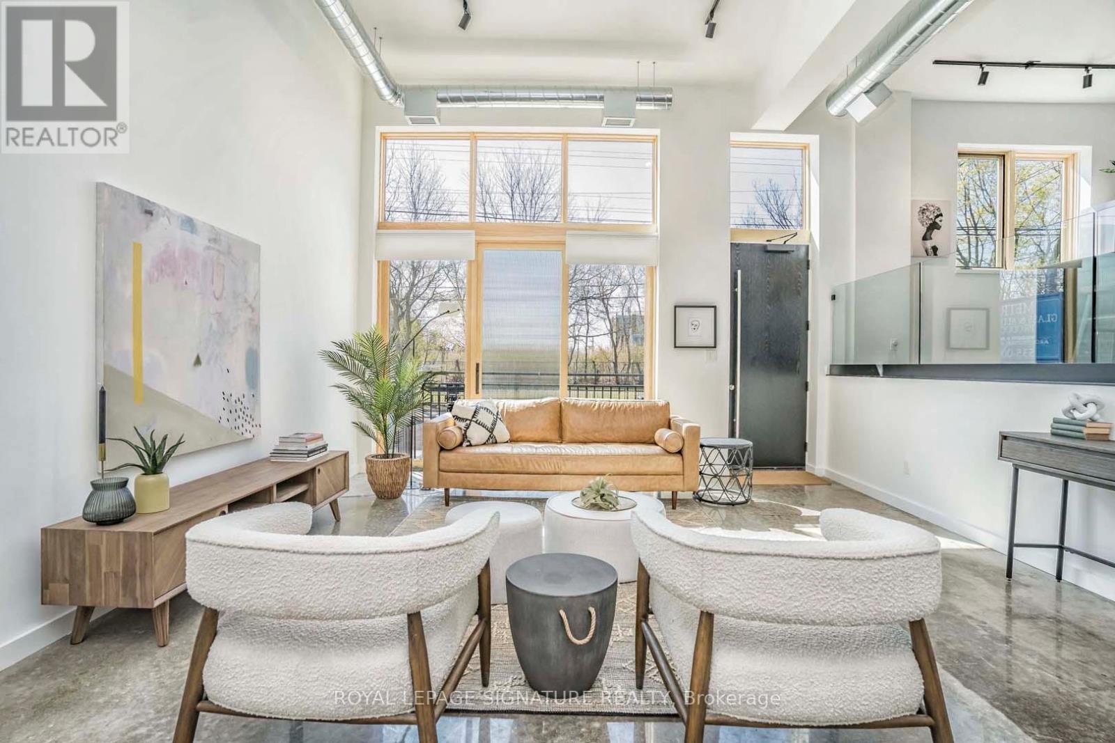 1 - 36 Geary Avenue, Toronto (Wychwood), Ontario  M6H 2B4 - Photo 7 - C13055098