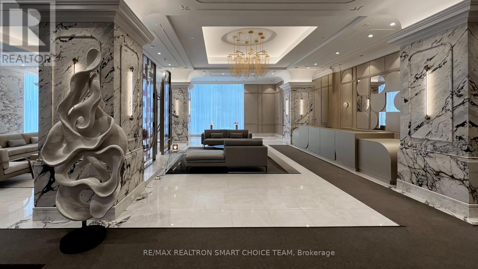 212 - 10 Inn On The Park Drive, Toronto, Ontario  M3C 0P9 - Photo 5 - C13055108