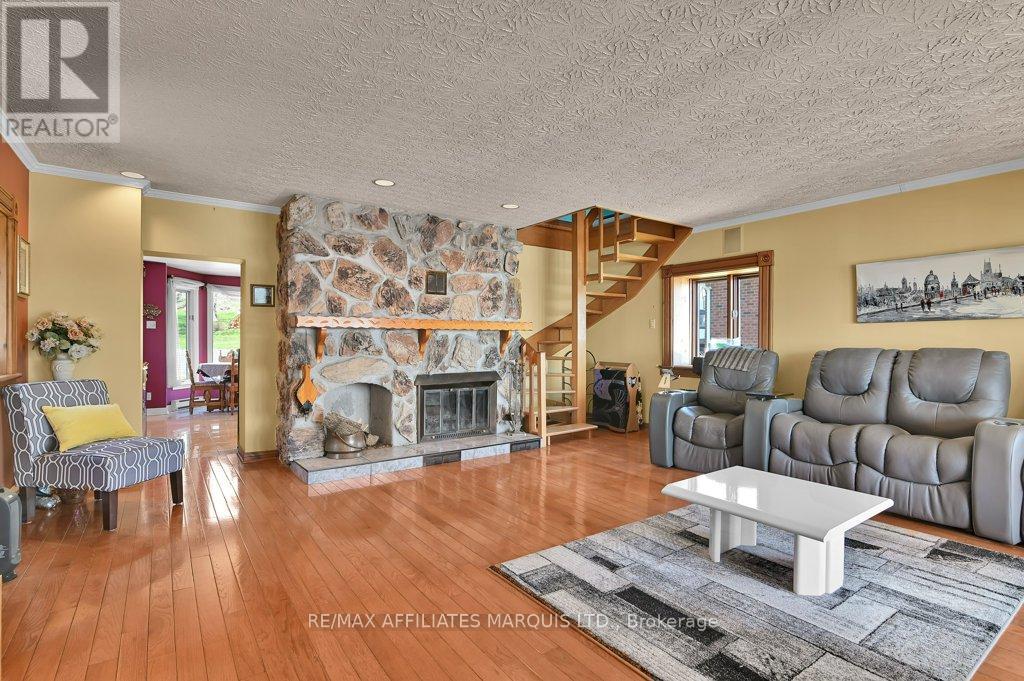 19564-4 County Rd 2 Road S, South Glengarry, Ontario  K0C 2E0 - Photo 6 - X13055064