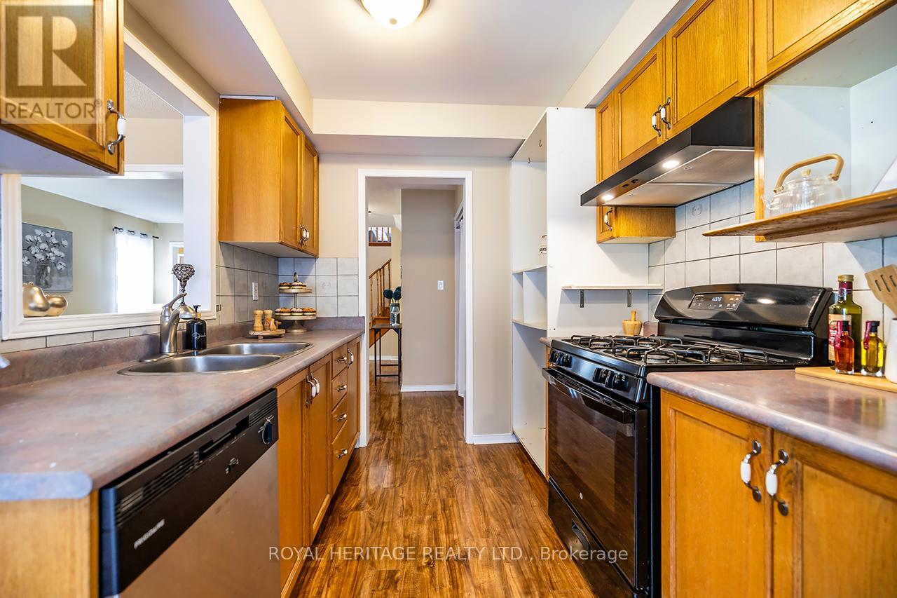 1834 Nordane Drive, Pickering, Ontario  L1V 6Z7 - Photo 11 - E13054914